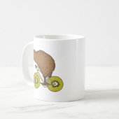 Kiwi Riding Bike met Kiwi Wheels Koffiemok (Voorkant links)