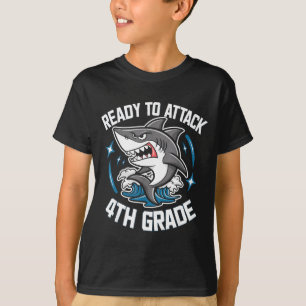 Klaar om aan te vallen 4de klas haai grappig terug t-shirt