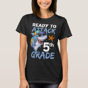 Klaar om aan te vallen kleding voor groep 7, terug t-shirt