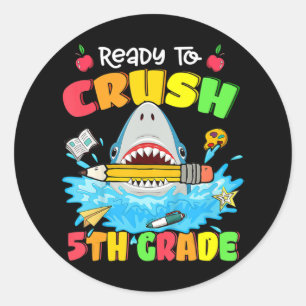 Klaar om de 5e graadhaai terug te brengen naar sch ronde sticker