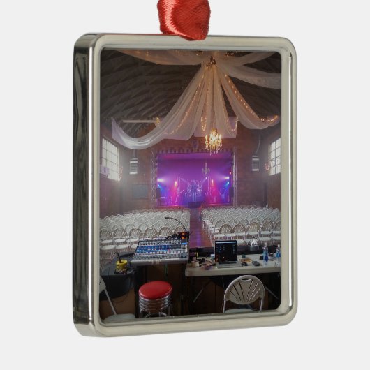 Klaar voor een concert metalen ornament (Rechts)