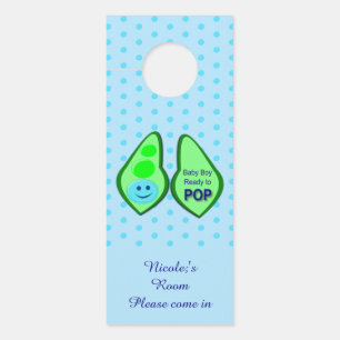 Klaar voor Pop Baby Boy Blue Pea Custom Deurhanger