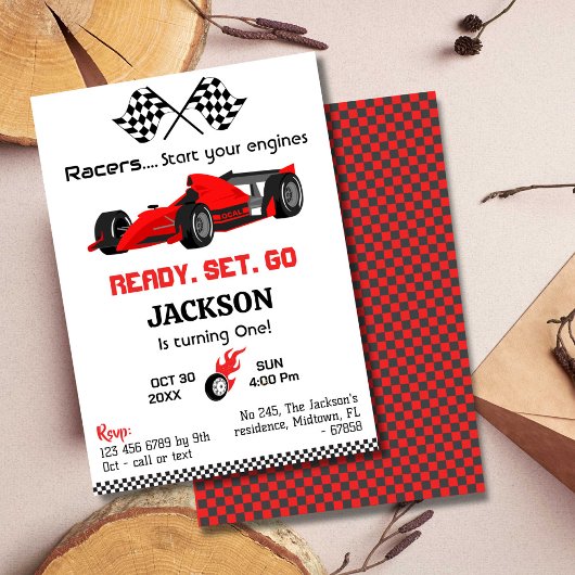 Klaar voor rood raceauto moderne 1e verjaardag kaart