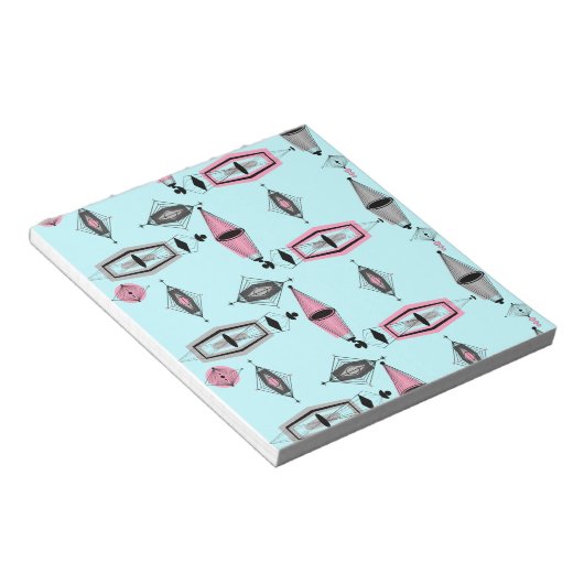 Kladblok voor atoomroze en grijs patroonblok (Schuin)