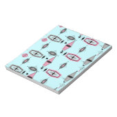 Kladblok voor atoomroze en grijs patroonblok (Linkerzijde)