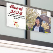 Klas van 2026 bordeauxrood script afstudeerfoto spandoek (Buitenkant Gebouw)