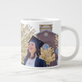 Klas van 2026 paarse script afstudeerfoto grote koffiekop (Rechts)