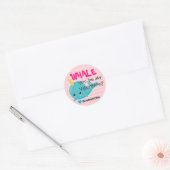 Klaslokaal Narwhal Valentijn "Whale you be mine" Ronde Sticker (Envelop)
