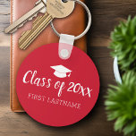 Klasse Jaar en naam - Rood kan kleur wijzigen Sleutelhanger<br><div class="desc">Voeg afstuderen naam en elk jaar toe aan dit minimalistische,  moderne ontwerp. Dit kan worden gebruikt voor elke afstuderen of reünie - middelbare school,  hogeschool,  afstudeerder school,  verpleegkunde,  medische school of zelfs handelsschool.</div>