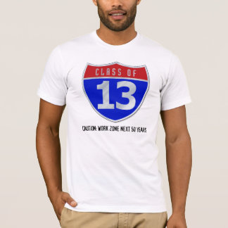 Klasse van 13 T-shirts voor verkeersborden