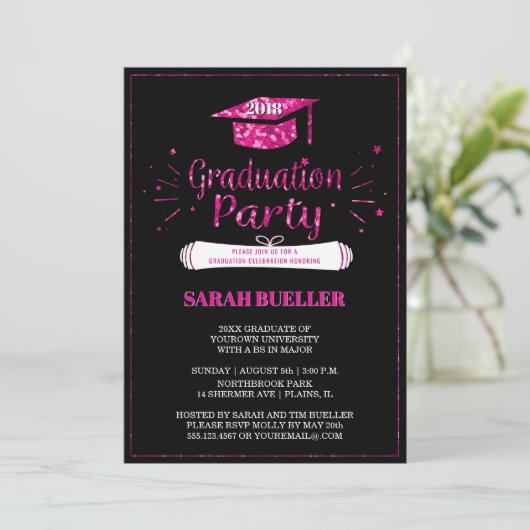 Klasse van 2018 Afstudeerder Pet Roze Graduation P Kaart (Staand voorkant)