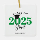 Klasse van 2022 Afstuderen Modern Green and Black Keramisch Ornament (Voorkant)