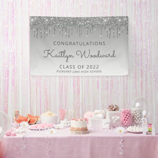 Klasse van 2022 Silver Glitter Drip Afstuderen Spandoek (Feest)