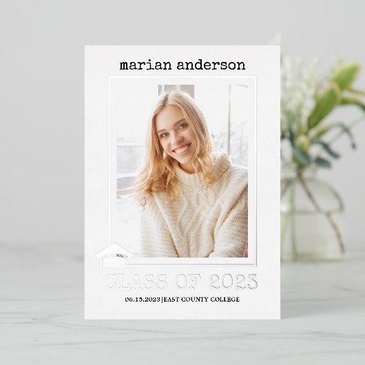 Klasse van 2023 afstuderen foto-folie zilver folie folie uitnodiging (Staand Voorkant)