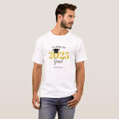 Klasse van 2023 Afstuderen Modern Gold en Black T-shirt (Voorkant volledig)