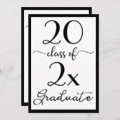 Klasse van 2023 Black White Script Graduation Part Kaart (Voorkant / Achterkant)