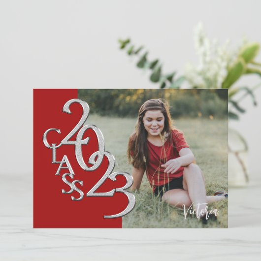 Klasse van 2023 Foto Afstuderen Red Silver Invitat Kaart (Staand voorkant)