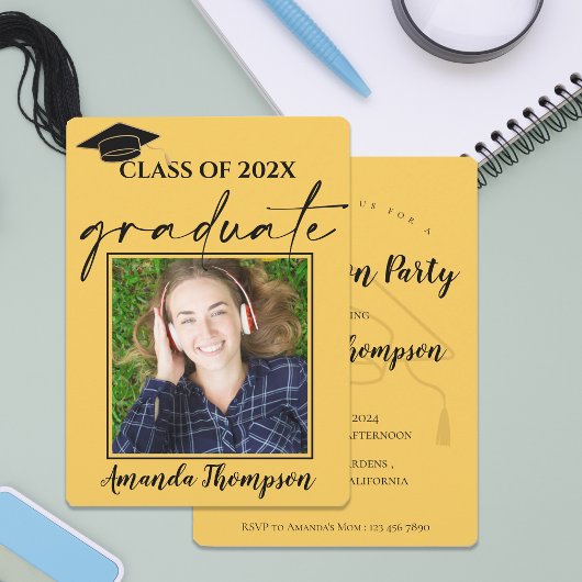 Klasse van 2023 Gele Foto Afstuderen aankondiging