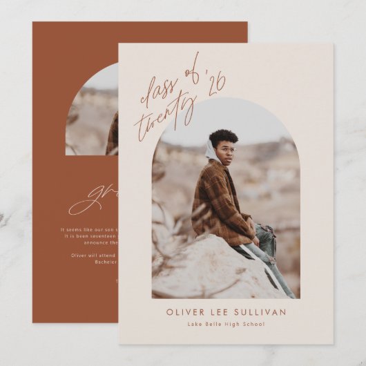 Klasse van 2023 Terracotta Arch Photo Afstuderen Aankondiging (Voorkant / Achterkant)