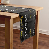 Klasse van 2024 Afstudeerders Volledige Naam Zwart Korte Tafelloper (Voorbeeld)