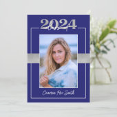 Klasse van 2024 Blauw & Zilver Afstudeerfeest Kaart (Staand voorkant)