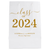 Klasse van 2024 Gold Script Typografie Afstuderen Medium Cadeauzakje (Achterkant)