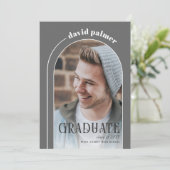 Klasse van 2025 AFSTUDEREN arch grijs foto Aankondiging (Staand voorkant)