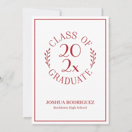 Klasse van 2025 Afstuderen Classic Rood Wit Aankondiging (Voorkant)