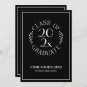 Klasse van 2025 Afstuderen Modern Zwart Wit Emblee Aankondiging (Voorkant / Achterkant)
