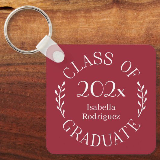 Klasse van 2025 Afstuderen Naam Typografie Bourgon Sleutelhanger (Voorkant)