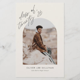 Klasse van 2025 Beige Arch Afstuderen Invitation