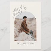 Klasse van 2025 Beige Arch Afstuderen Invitation (Voorkant)