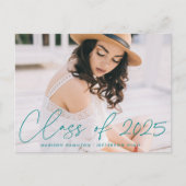 Klasse van 2025 Blauwgroen Script Photo Graduation Uitnodiging Briefkaart (Voorkant)