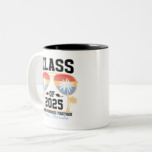 Klasse van 2025 Custom Afstuderen Trip Group Tweekleurige Koffiemok (Voorkant links)