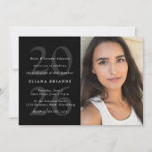 Klasse van 2025 eenvoudig zwart wit foto afstudere kaart (Voorkant)