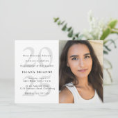 Klasse van 2025 eenvoudig zwart wit foto afstudere kaart (Staand voorkant)