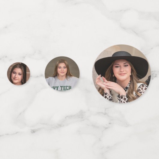 Klasse van 2025 Fun Gold Glitter Foto Afstuderen Confetti (Achterkanten)