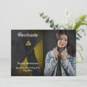 Klasse van 2025 Gold Tassel College Foto Afstudere Kaart (Staand voorkant)