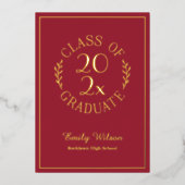 Klasse van 2025 Graduation Party Maroon en Goud Folie Uitnodiging (Voorkant)