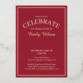 Klasse van 2025 Graduation Party Maroon en Goud Folie Uitnodiging (Achterkant)