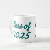 Klasse van 2025 groen script afstuderen koffiemok (Voorkant links)