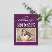 Klasse van 2025 Paarse Foto Afstuderen Briefkaart (Staand voorkant)