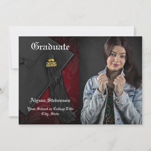 Klasse van 2025 Red Tassel Dignified Afstuderen Kaart (Voorkant)