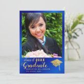 Klasse van 2025 Royal Blue en Gold Photo Afstudere Aankondiging (Staand voorkant)