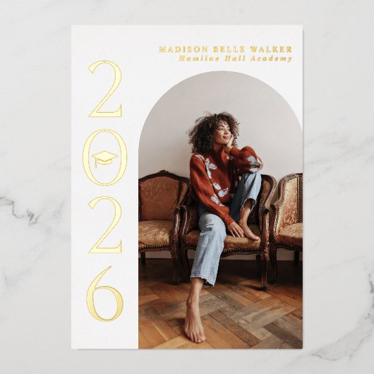 Klasse van 2025 White Arch Lijst Afstuderen Folie Uitnodiging (Voorkant)