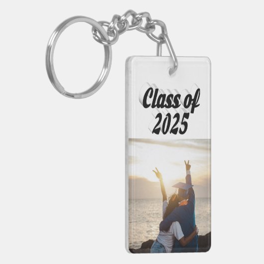 Klasse van 2025 zwarte tekst afstuderen foto sleutelhanger (Voorkant Links)