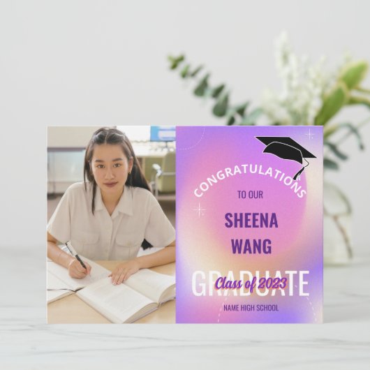 Klasse van de Paarse aankondiging van het Afstuder (Staand voorkant)