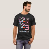 Klasse van het 2023 Afstuderen zwembordteam T-shirt (Voorkant volledig)