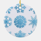 Klassiek blauw Snowflakes White Kerstannament Keramisch Ornament (Achterkant)