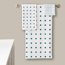 Klassiek blauw stippelpatroon op wit bad handdoek